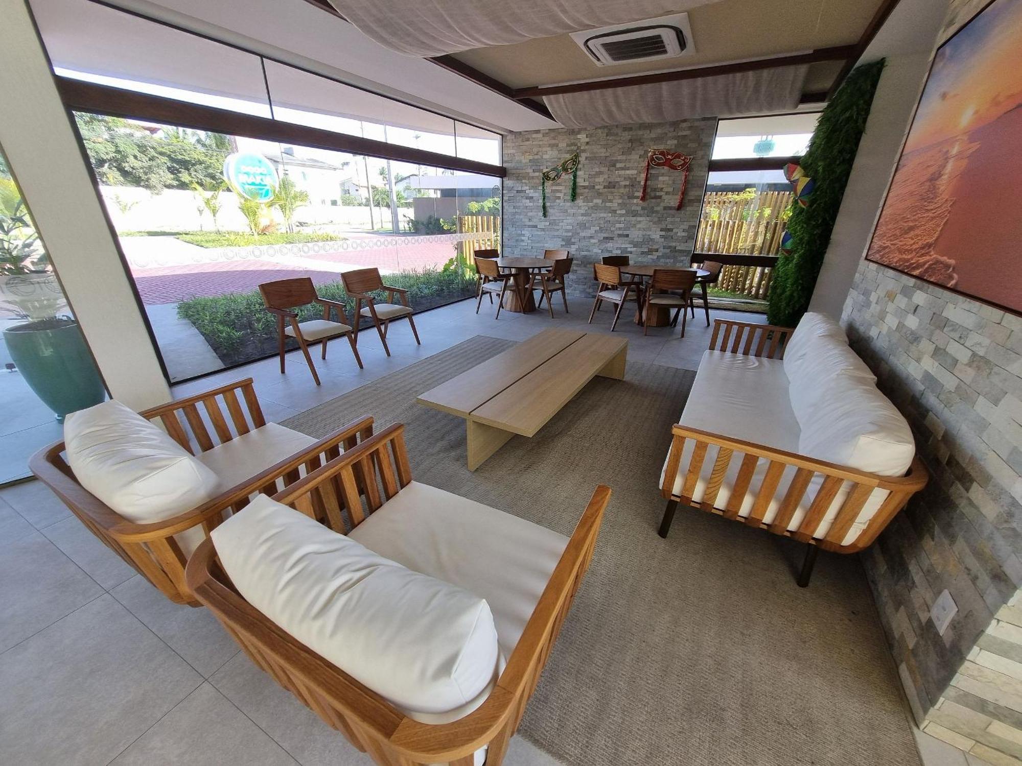 Flat Em Muro Alto - - Makia B117 - By Anfitriao *